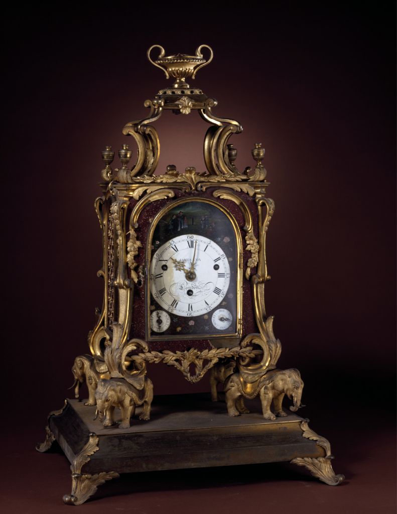 铜镀金四象驮三套钟- 故宫博物院